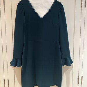 Dark Green V-Neck Dress with Lace and Ruffle Sleeves